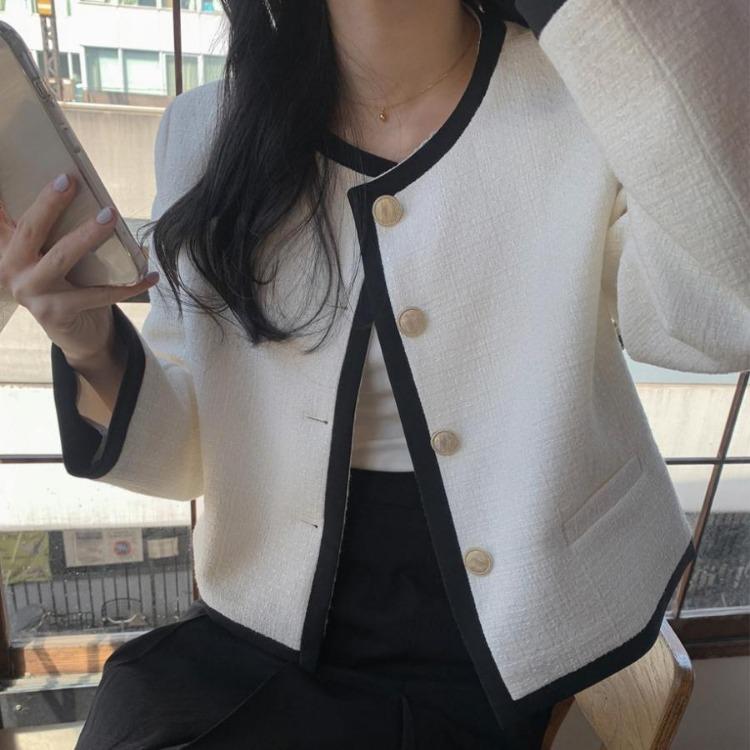 Fashion Korean Winter Coat Women Elegant Short Jacket Patchwork Design Vintage Autumn Outwear Tops Solid Chic Party Clothes One Size бежевый
Fashion Korean Winter Coat Women Elegant Short Jacket Patchwork Design Vintage Autumn Outwear Tops Solid Chic Party Clothes One Size бежевый