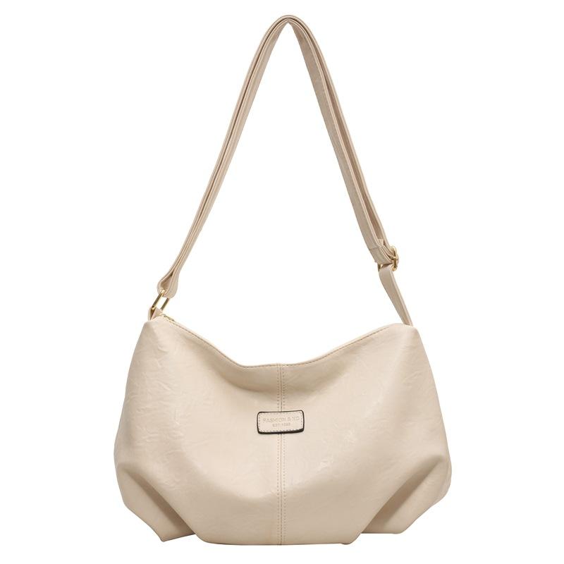 Korean version of premium texture pu bag women s 2025 new large-capacity shoulder bag fashionable versatile messenger women s bag super hot
Korean version of premium texture pu bag women s 2025 new large-capacity shoulder bag fashionable versatile messenger women s bag super hot