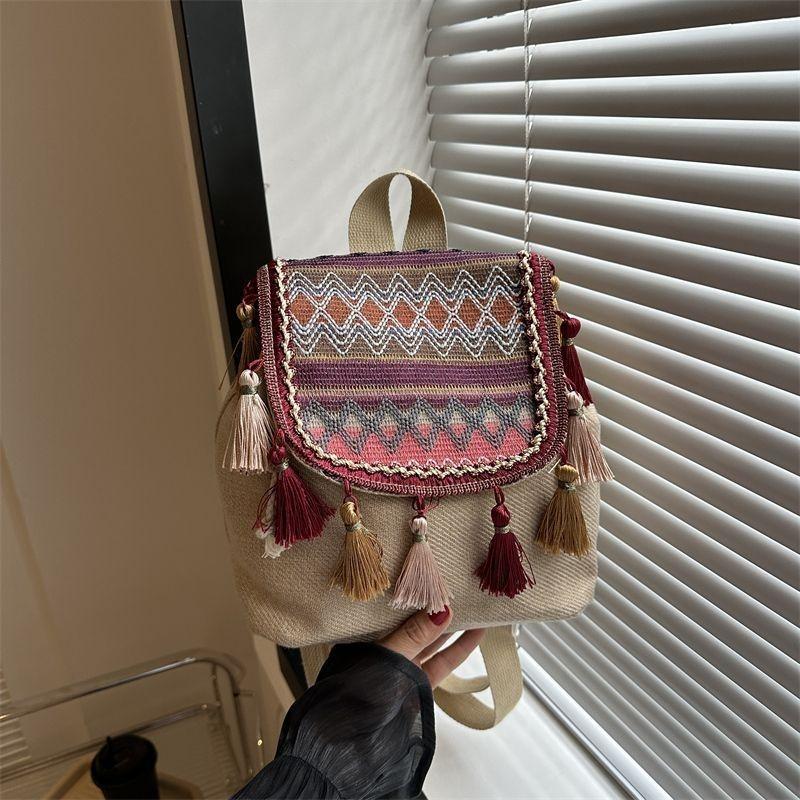 Bohemian Wind Handheld Small Bag, Женская сумка для поездок на работу, новая сотня плетеных женских сумок через плечо, маленькие рюкзаки
Bohemian Wind Handheld Small Bag, Женская сумка для поездок на работу, новая сотня плетеных женских сумок через плечо, маленькие рюкзаки