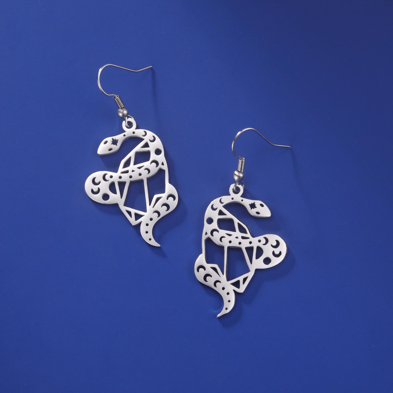 LIKGREAT Gothic Style Snake Earrings for Women Ouroboros Serpent Vintage Earring Stainless Steel Animal Jewelry Gift
LIKGREAT Gothic Style Snake Earrings for Women Ouroboros Serpent Vintage Earring Stainless Steel Animal Jewelry Gift