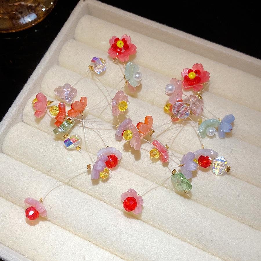 Silver needle resin flower fringed earrings holiday wind sweet small fresh temperament stud earrings niche high-end earrings women
Silver needle resin flower fringed earrings holiday wind sweet small fresh temperament stud earrings niche high-end earrings women