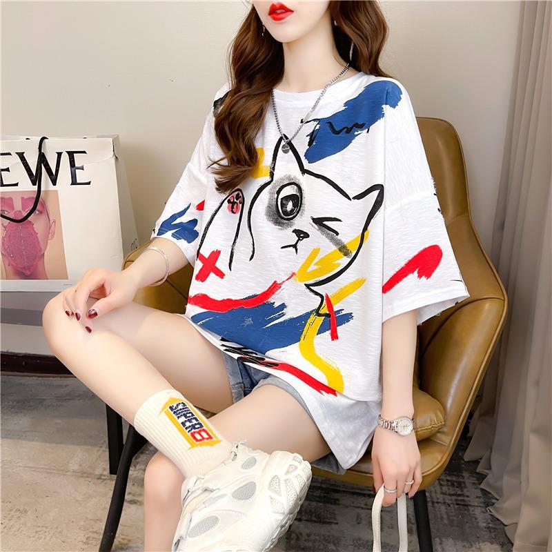 Plus Size Women s Cartoon Graffiti T-shirt - Summer Loose Fit Korean Style One Size
Plus Size Women s Cartoon Graffiti T-shirt - Summer Loose Fit Korean Style One Size