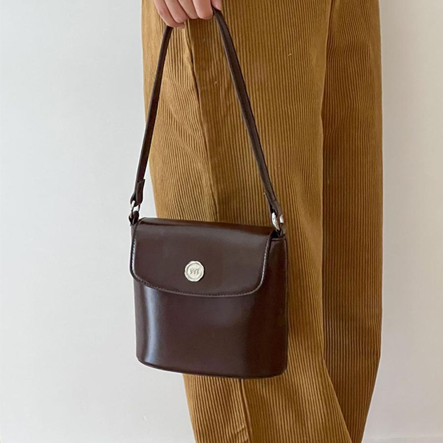 Fashi Small Square Bags For Women PU Leather Flap Shoulder Messenger Bag Brown Crossbody Bag Trendy Bucket Handbag Bolso Mujer коричневый
Fashi Small Square Bags For Women PU Leather Flap Shoulder Messenger Bag Brown Crossbody Bag Trendy Bucket Handbag Bolso Mujer коричневый
