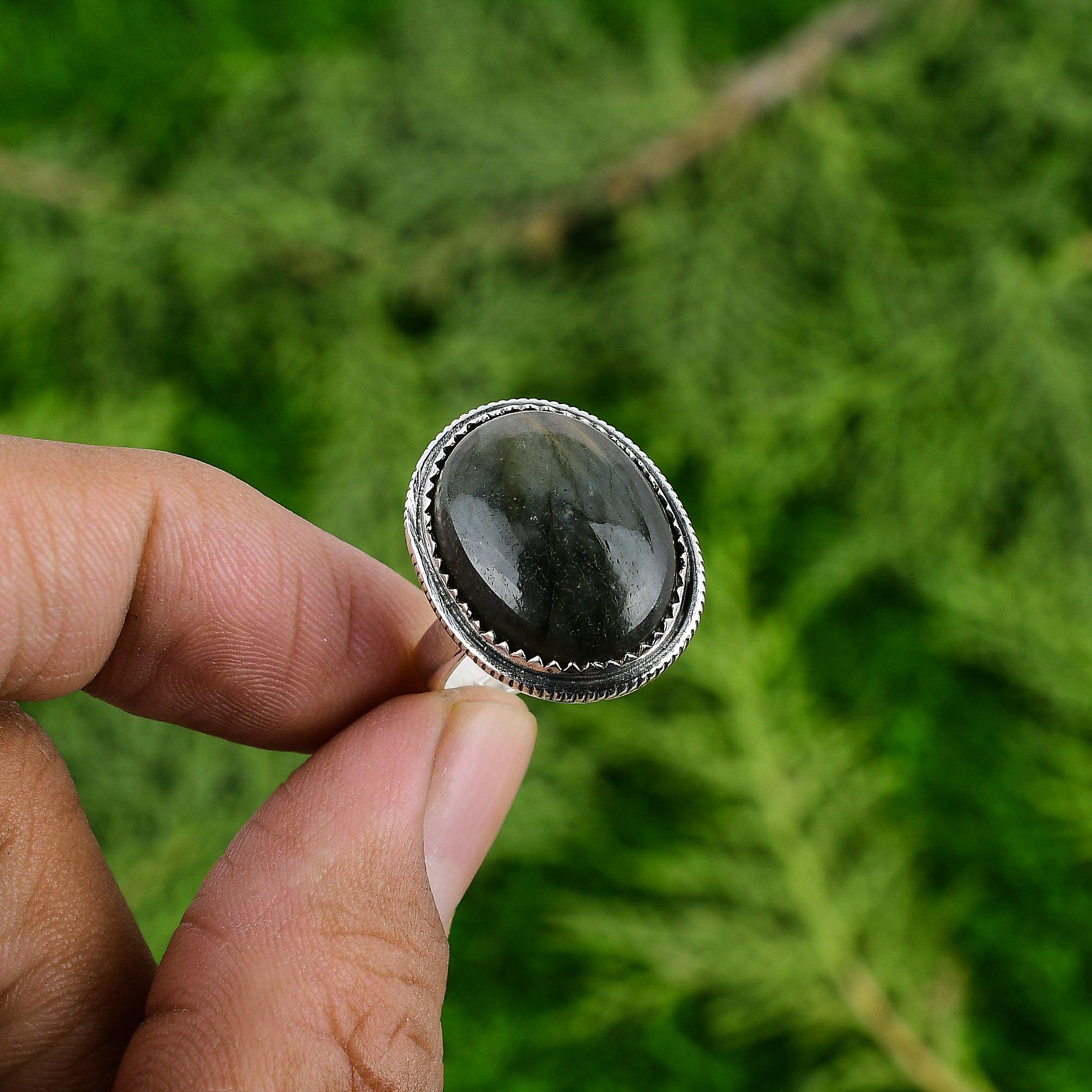 Mothers day Deal Natural Labradorite 925 Silver Anniversary Solitaire Bezel Ring Adjustable
Mothers day Deal Natural Labradorite 925 Silver Anniversary Solitaire Bezel Ring Adjustable