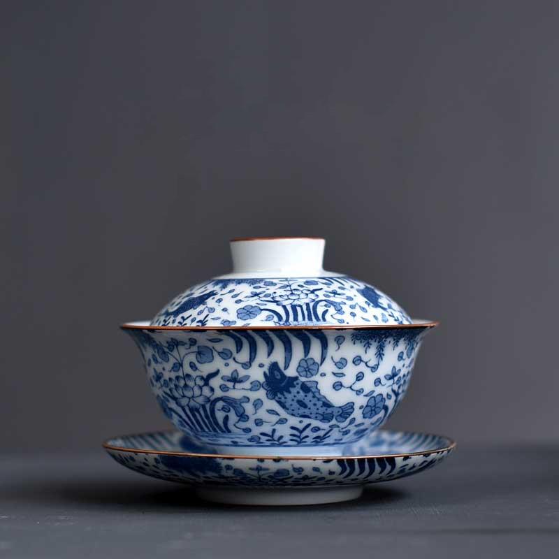 Chinese Ceramics Tea Tureen Hand Painted Blue and White Porcelain Gaiwan Travel Portable Teaware Household Drinkware Teacup 150ML
Chinese Ceramics Tea Tureen Hand Painted Blue and White Porcelain Gaiwan Travel Portable Teaware Household Drinkware Teacup 150ML