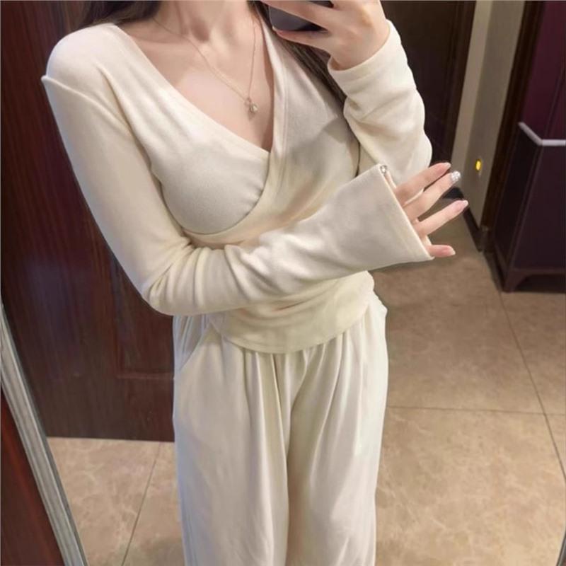 Lin Guanguan Women s Cross V-Neck Long-Sleeve Slim-Fit Shirt - High-End Autumn/Winter Petite Fit XL
Lin Guanguan Women s Cross V-Neck Long-Sleeve Slim-Fit Shirt - High-End Autumn/Winter Petite Fit XL