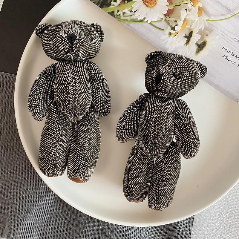 Korean Style Classic Women Men Cute Bear Brooches Pins Fashion Cartoon Doll Badges Unisex Clothing Coat Accessories Brooch Gift
Korean Style Classic Women Men Cute Bear Brooches Pins Fashion Cartoon Doll Badges Unisex Clothing Coat Accessories Brooch Gift