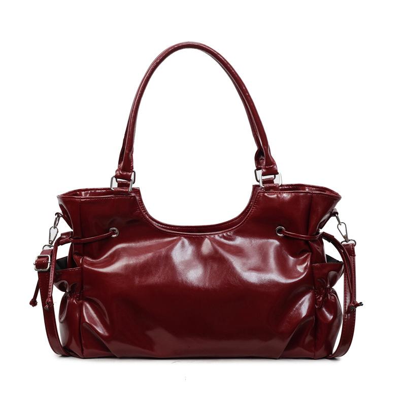 Vintage Oil-waxed Leather Tote Bag Large Capacity Drawstring Ruched Design Women Work Commute Versatile Shoulder Crossbody Bag 39x11x26cm бордовий
Vintage Oil-waxed Leather Tote Bag Large Capacity Drawstring Ruched Design Women Work Commute Versatile Shoulder Crossbody Bag 39x11x26cm бордовий