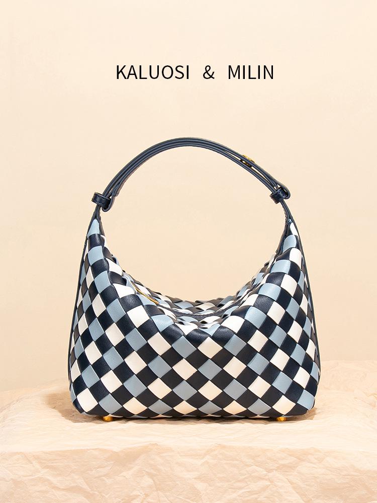 Универсальная нишевая клетчатая сумка-пельмень - Маленькая, изысканная, многофункциональная сумка на плечо и для ланча
Универсальная нишевая клетчатая сумка-пельмень - Маленькая, изысканная, многофункциональная сумка на плечо и для ланча