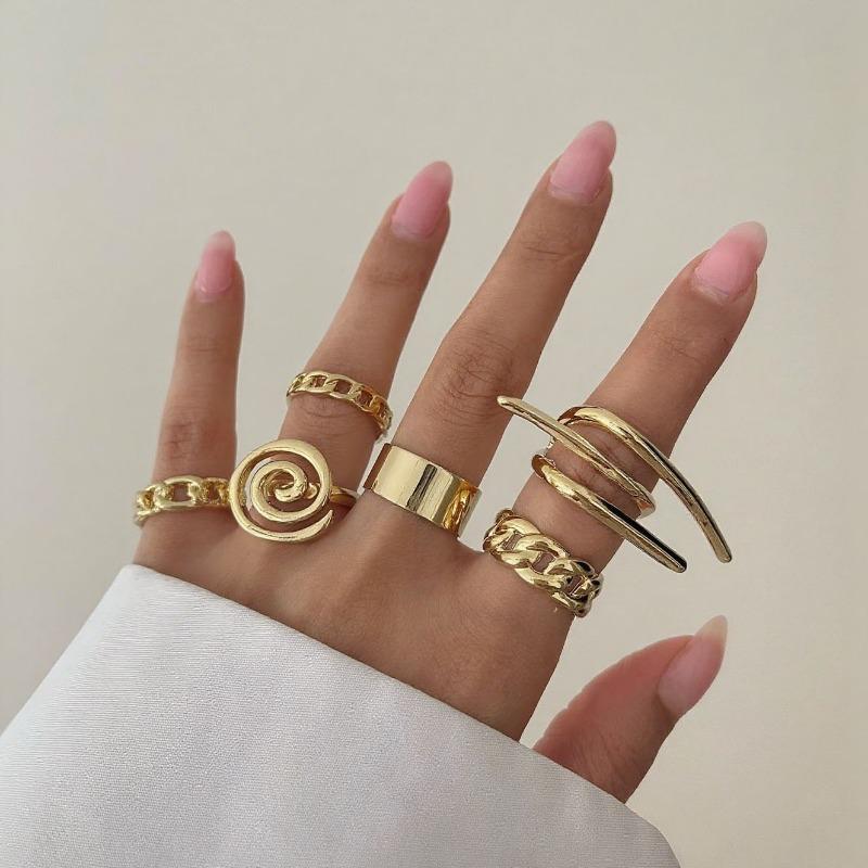 Ring jewelry niche high-end jewelry accessories personality light luxury hollow ring woman with personality
Ring jewelry niche high-end jewelry accessories personality light luxury hollow ring woman with personality