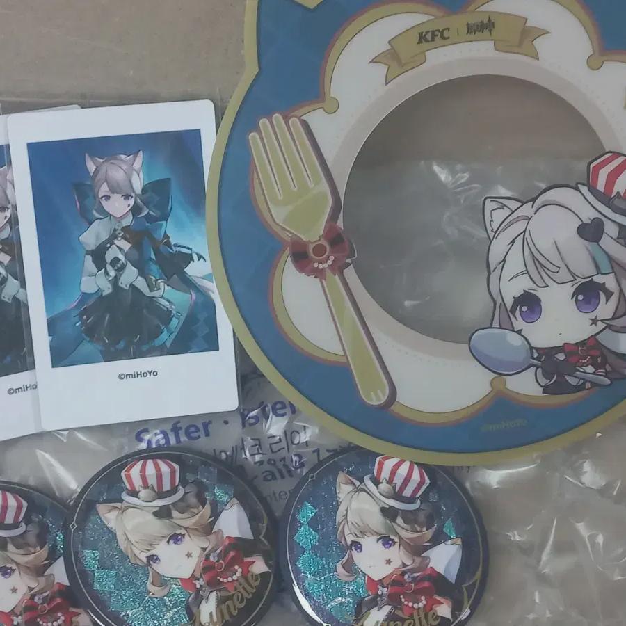 Wonshin Linnet Kfc Polaroid Bonus Batch 
Wonshin Linnet Kfc Polaroid Bonus Batch