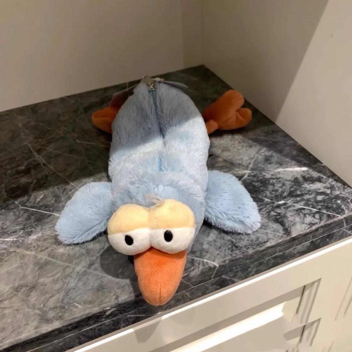 Japanese Cartoon Bird Plush Pencil Case - Cute, Soft Animal Stationery Bag for Middle School Students
Japanese Cartoon Bird Plush Pencil Case - Cute, Soft Animal Stationery Bag for Middle School Students