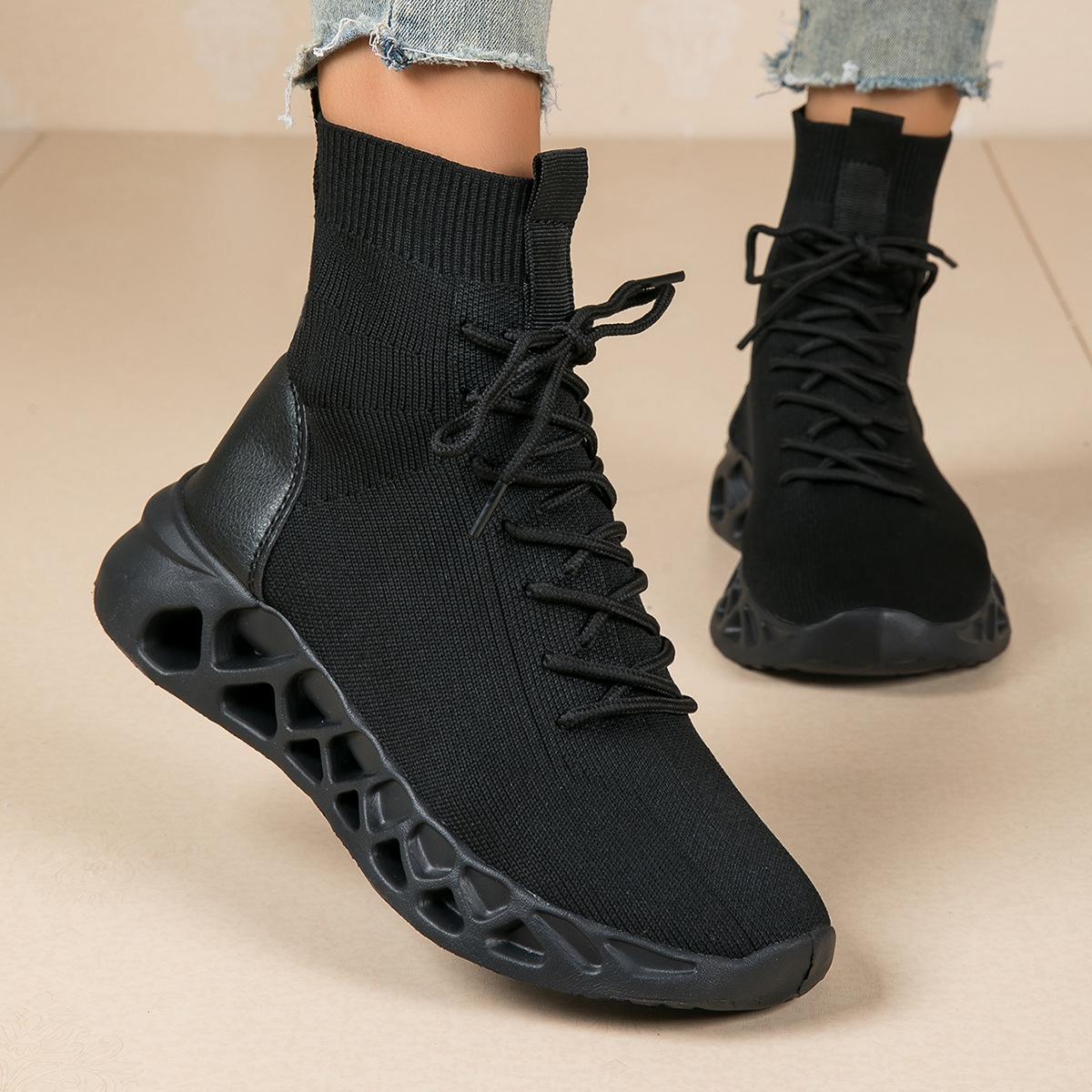 Весна 2025 новые спортивные туфли из летучего трикотажа на платформе для активного отдыха, универсальные модные женские туфли, носки-туфли, галоши 42 чёрный
Весна 2025 новые спортивные туфли из летучего трикотажа на платформе для активного отдыха, универсальные модные женские туфли, носки-туфли, галоши 42 чёрный