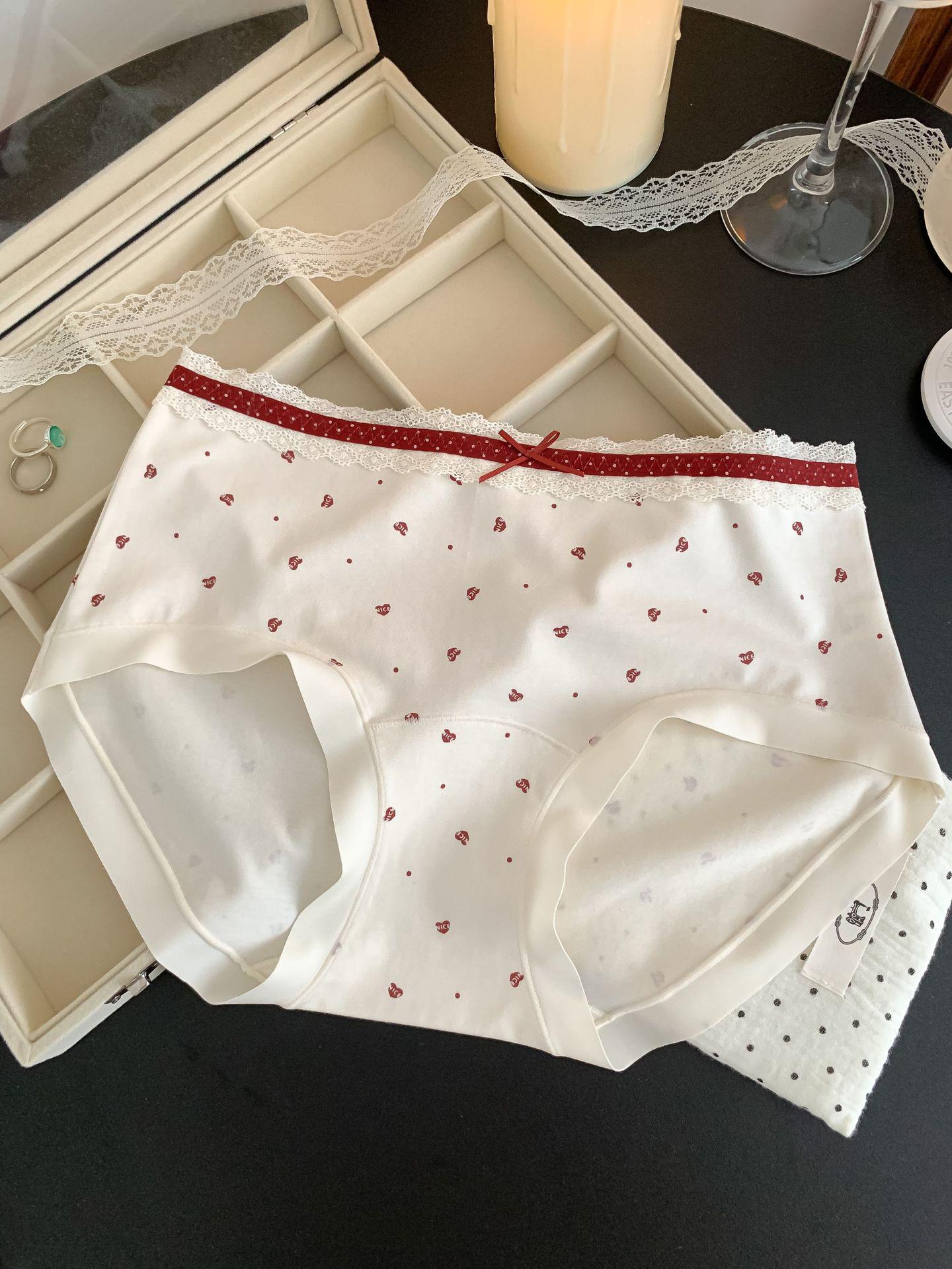 2894 French Romantic Cherry Red Mid-Waist Women s Triangle Panties - Sweet 2025 Edition One Size
2894 French Romantic Cherry Red Mid-Waist Women s Triangle Panties - Sweet 2025 Edition One Size