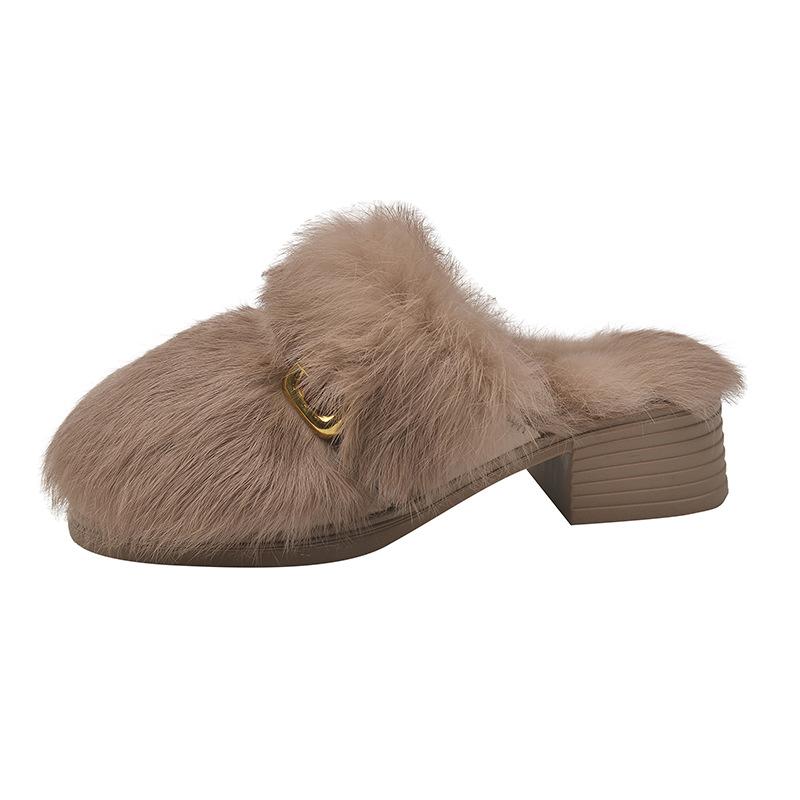 Thick heel warm plush fashion fluffy half slippers women s 2025 autumn Korean version temperament outer wear medium heel lazy slippers 40
Thick heel warm plush fashion fluffy half slippers women s 2025 autumn Korean version temperament outer wear medium heel lazy slippers 40