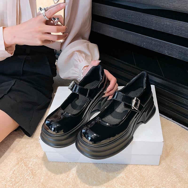 Platform Mary Jane shoes women s summer new cowhide high heels JK single shoes round head women s shoes small leather shoes 40 бежевий
Platform Mary Jane shoes women s summer new cowhide high heels JK single shoes round head women s shoes small leather shoes 40 бежевий