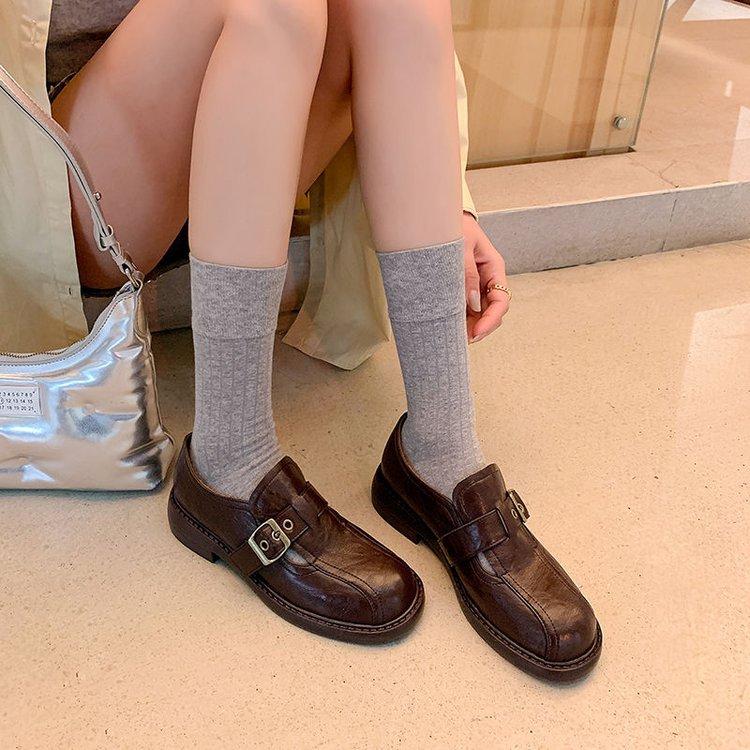 Soft leather version~ loafers British small leather shoes women s 2025 autumn new models, new one-pedal height-increasing women s shoes, single shoes 41
Soft leather version~ loafers British small leather shoes women s 2025 autumn new models, new one-pedal height-increasing women s shoes, single shoes 41