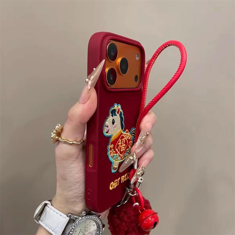 iPhone 14/15/16/17 Pro New Year Embroidered Red Velvet Fu Character Horse Case 17 Pro
iPhone 14/15/16/17 Pro New Year Embroidered Red Velvet Fu Character Horse Case 17 Pro