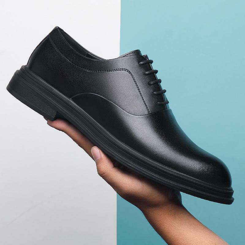 Leather shoes men s autumn new men s inner height increase 8CM business dress leather shoes cowhide laces increase 6CM wedding shoes 37
Leather shoes men s autumn new men s inner height increase 8CM business dress leather shoes cowhide laces increase 6CM wedding shoes 37
