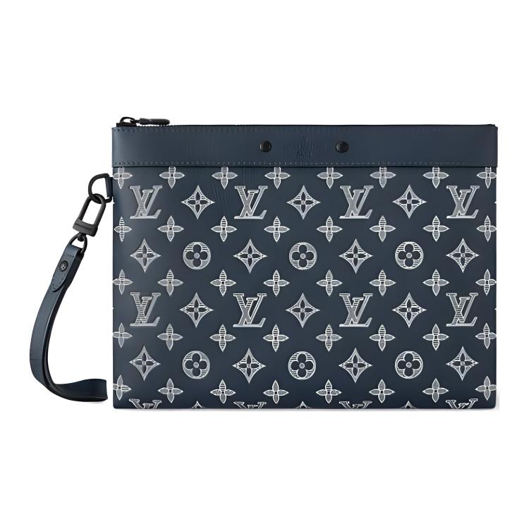 Сумка Louis Vuitton Pochette To-Go зі шкіри Monogram Shadow, сумка через плече для жінок, темно-синя, M83382 Basic Set (Bag+Dust Bag)
Сумка Louis Vuitton Pochette To-Go зі шкіри Monogram Shadow, сумка через плече для жінок, темно-синя, M83382 Basic Set (Bag+Dust Bag)