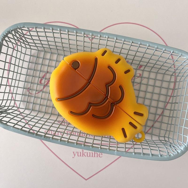 Nice Emulational Taiyaki Cute Fish 3D Cartoon Silicone Soft Headphone Case for Airpods pro pro2 1 2 3 4 Bag With Hook Buckle Airpods 1 or 2
Nice Emulational Taiyaki Cute Fish 3D Cartoon Silicone Soft Headphone Case for Airpods pro pro2 1 2 3 4 Bag With Hook Buckle Airpods 1 or 2