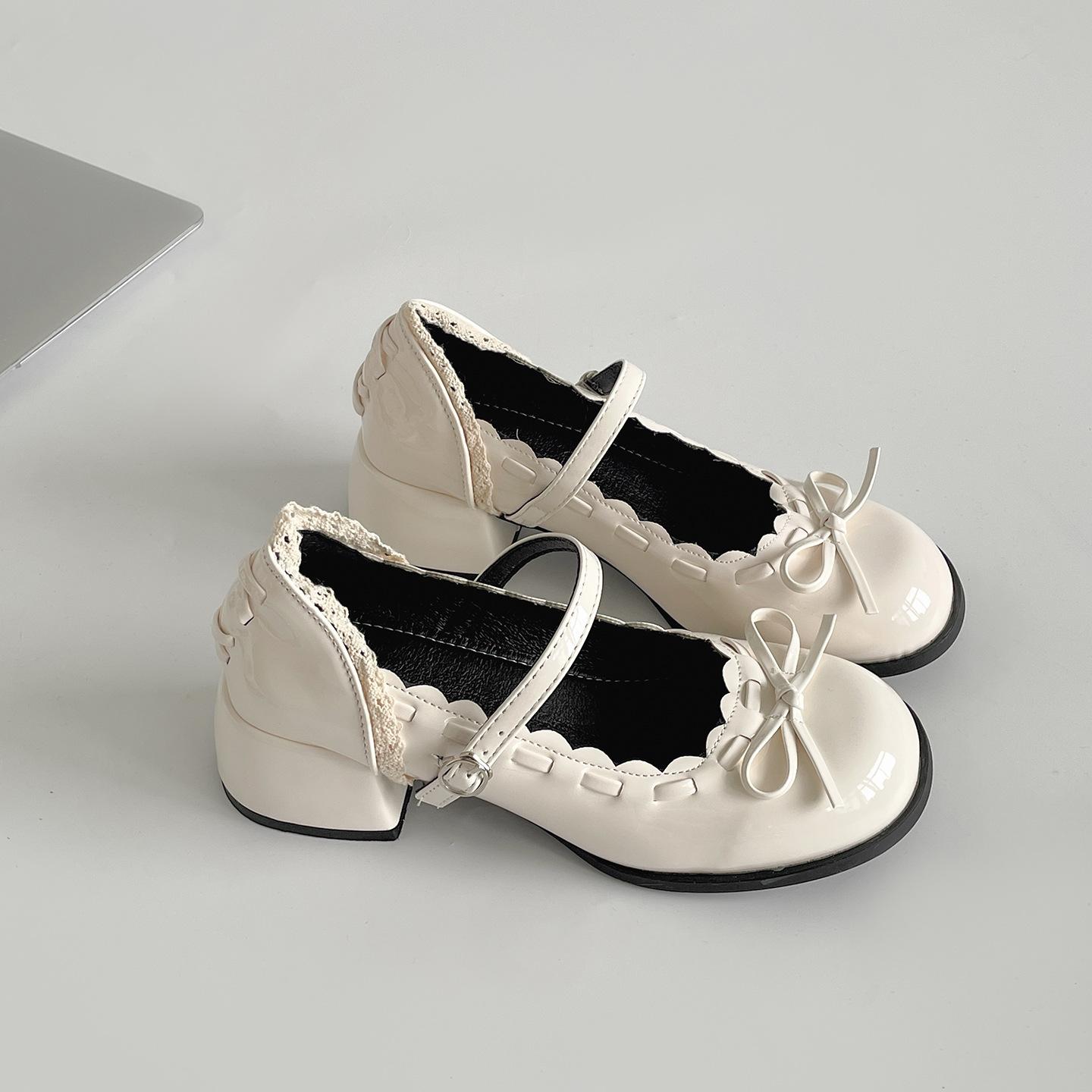 Black French ballet style thick heel shallow mouth inner height increase single shoes women s summer 2025 new skirt Mary Jane small leather 40 бежевий
Black French ballet style thick heel shallow mouth inner height increase single shoes women s summer 2025 new skirt Mary Jane small leather 40 бежевий