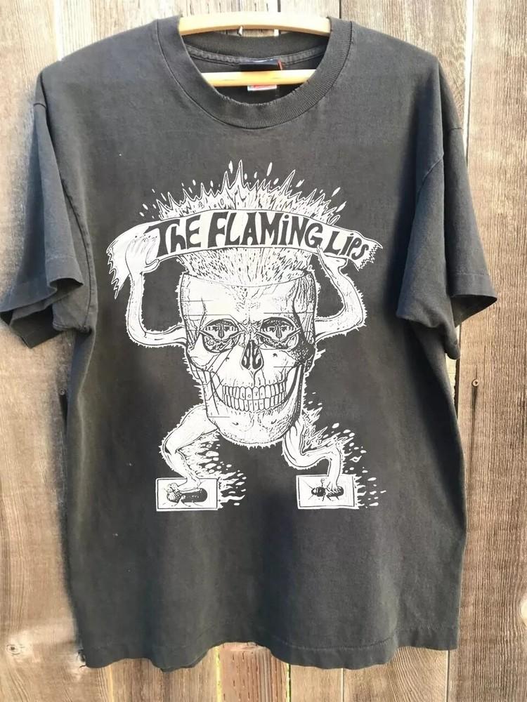 Vintage 1995 The Flaming Lips Shirt Classic in Chacoal Unisex Tshirt S-5XL Unisex T-Shirt XXXL
Vintage 1995 The Flaming Lips Shirt Classic in Chacoal Unisex Tshirt S-5XL Unisex T-Shirt XXXL