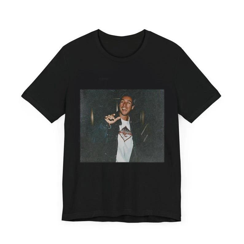 Vintage Adam Sandler Graphic Tee, 90s Movie Shirt Beautiful, suitable for both S
Vintage Adam Sandler Graphic Tee, 90s Movie Shirt Beautiful, suitable for both S