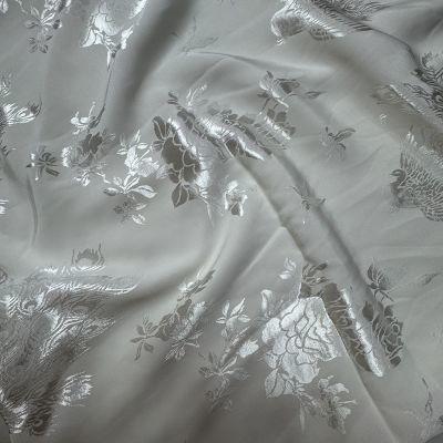 This white heavy-weight peacock and peony jacquard fabric can be used for wedding dresses formal gowns designer clothing fabrics 1.5M&1M белый
This white heavy-weight peacock and peony jacquard fabric can be used for wedding dresses formal gowns designer clothing fabrics 1.5M&1M белый