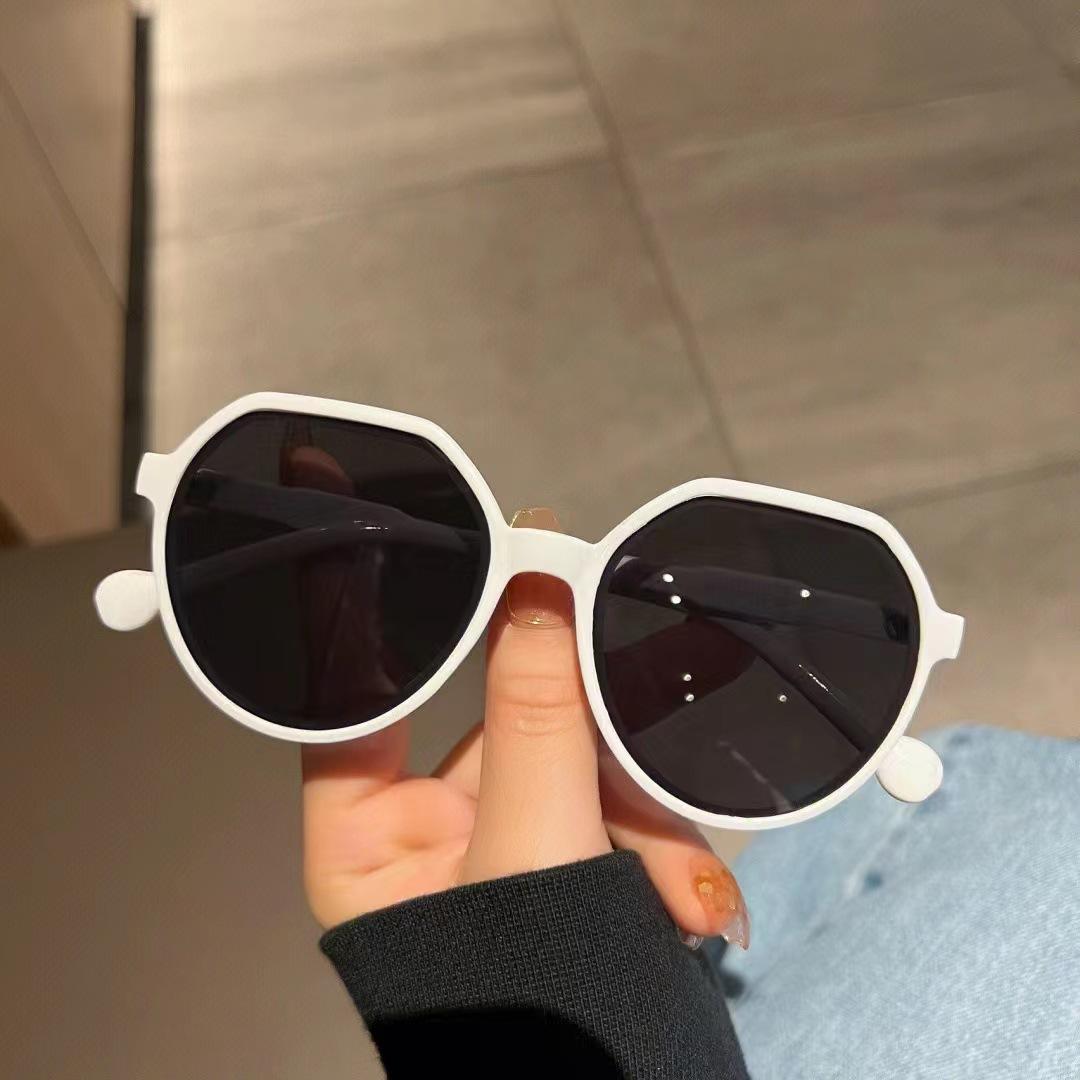Jelly fashion sunglasses women s outdoor sunglasses trend cycling sunglasses
Jelly fashion sunglasses women s outdoor sunglasses trend cycling sunglasses