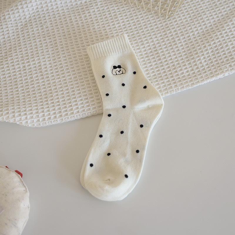 Japanese-Style Cashmere Mid-Calf Socks - Embroidered Stripe Winter Slouch in Solid White One Size
Japanese-Style Cashmere Mid-Calf Socks - Embroidered Stripe Winter Slouch in Solid White One Size