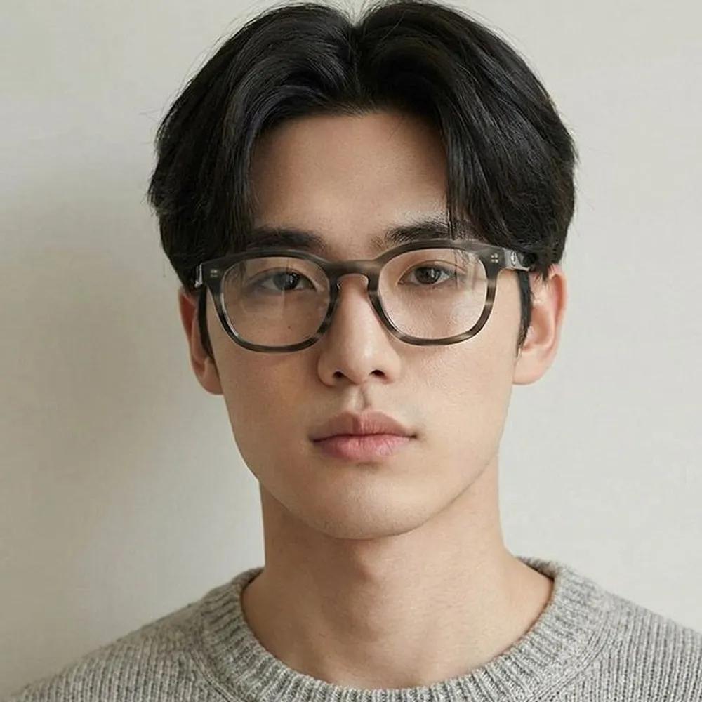 Moncler Eyeglass Frames ML5039 056 Fashion Men s Women s Square Horn-rimmed Gray Leopard Print
Moncler Eyeglass Frames ML5039 056 Fashion Men s Women s Square Horn-rimmed Gray Leopard Print
