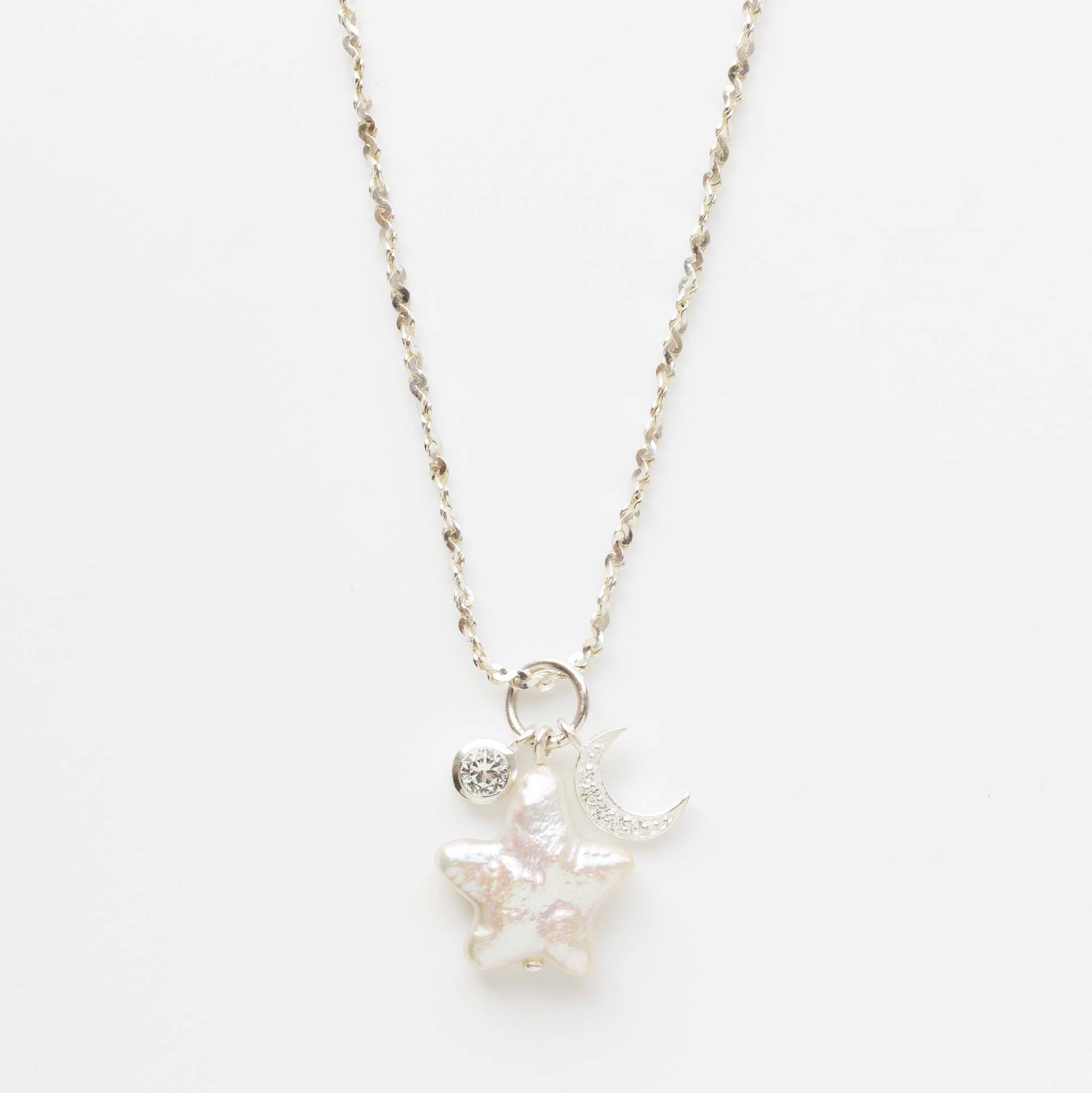 Shell Star Moon Necklace Small Fresh Sweet Star Pearl Moon Pendant Cold Clavicle Chain Electroplating Color Retention срібний
Shell Star Moon Necklace Small Fresh Sweet Star Pearl Moon Pendant Cold Clavicle Chain Electroplating Color Retention срібний