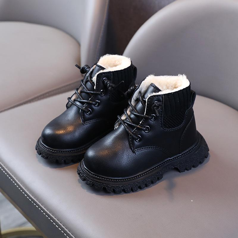 Осенне-зимняя теплая хлопковая обувь Martin Boots Plus Cotton Thicken Small and Medium Children Boys and Girls 21 чёрный
Осенне-зимняя теплая хлопковая обувь Martin Boots Plus Cotton Thicken Small and Medium Children Boys and Girls 21 чёрный
