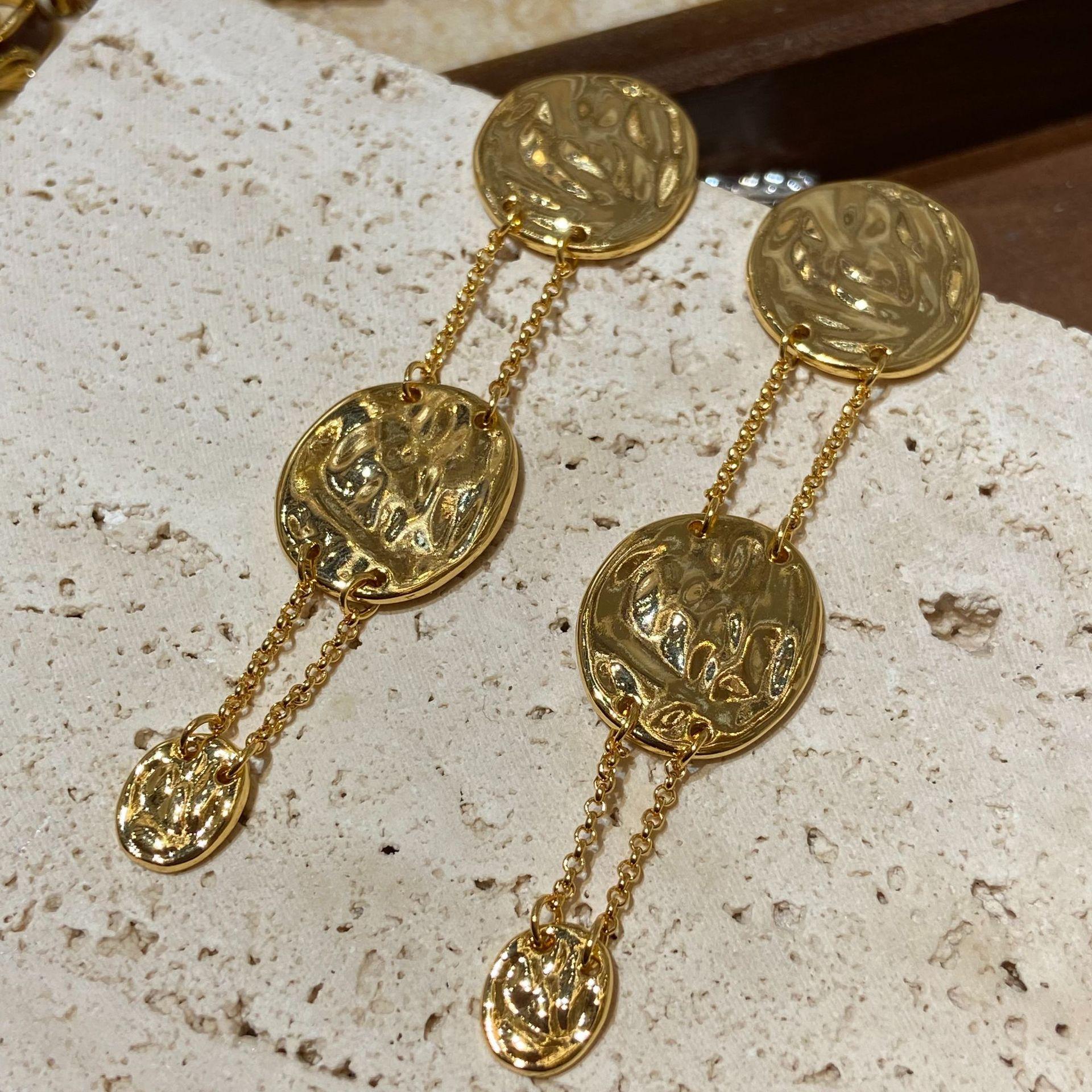 Trendy Size Disc Long Fringed Earrings Retro Exaggerated Sexy Earrings Ear Jewelry
Trendy Size Disc Long Fringed Earrings Retro Exaggerated Sexy Earrings Ear Jewelry