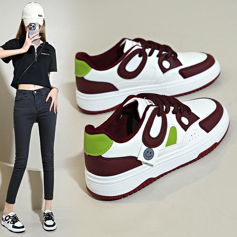Popular board shoes women s ins tide spring 2024 new niche versatile thick-soled flat-bottomed sports and leisure white shoes 35
Popular board shoes women s ins tide spring 2024 new niche versatile thick-soled flat-bottomed sports and leisure white shoes 35