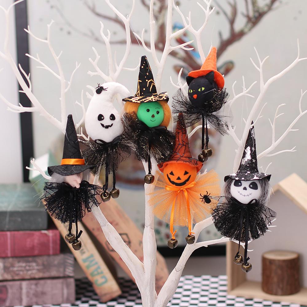Halloween Decor: Pumpkin Ghost Witch Doll Pendant, Day of the Dead Party Props
Halloween Decor: Pumpkin Ghost Witch Doll Pendant, Day of the Dead Party Props