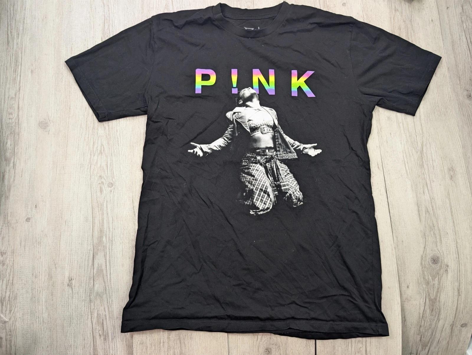 P!NK 2024 Tour 100% Cotton T-shirt Mens Tees Top Mens Large Black Official Band Tee Graphic Concert Merch 4XL
P!NK 2024 Tour 100% Cotton T-shirt Mens Tees Top Mens Large Black Official Band Tee Graphic Concert Merch 4XL