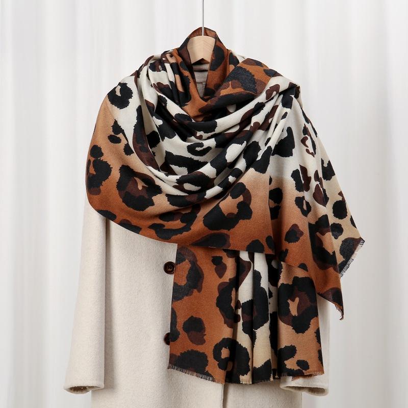 Молочный леопардовый принт, приятный к коже бархат, осень и зима, приятный к коже и теплый, имитация кашемира, печатный шарф, универсальная шаль 88*180cm верблюд
Молочный леопардовый принт, приятный к коже бархат, осень и зима, приятный к коже и теплый, имитация кашемира, печатный шарф, универсальная шаль 88*180cm верблюд