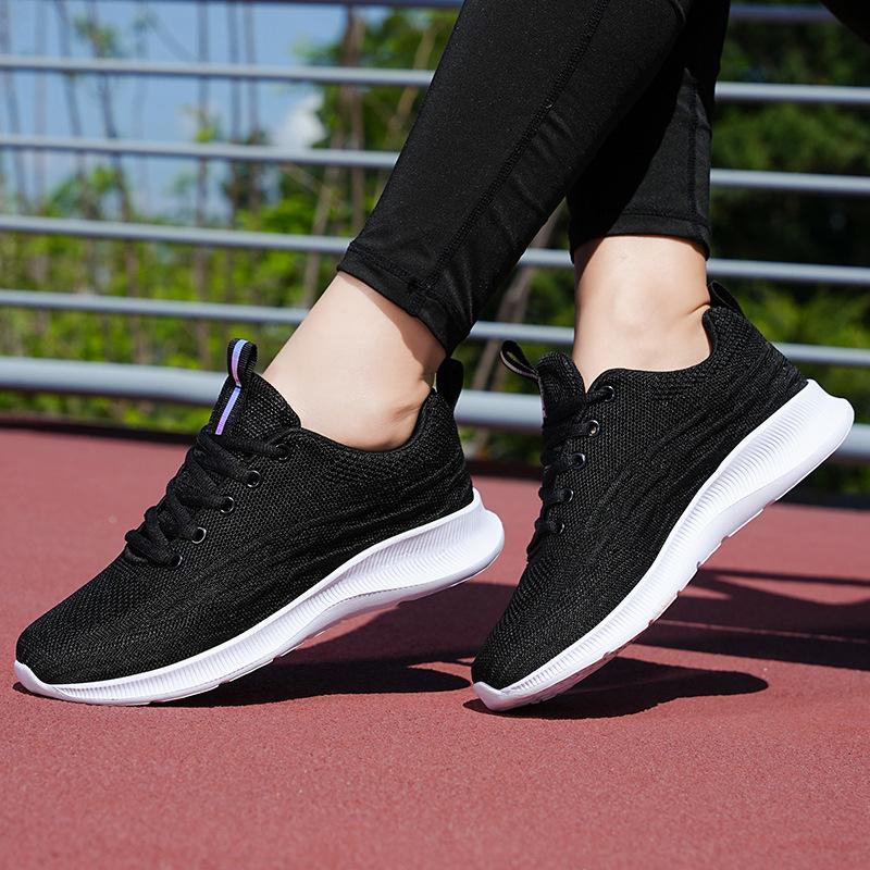 Spring new women s shoes casual sports shoes fashionable versatile flying woven mesh walking breathable lightweight running shoes 35
Spring new women s shoes casual sports shoes fashionable versatile flying woven mesh walking breathable lightweight running shoes 35