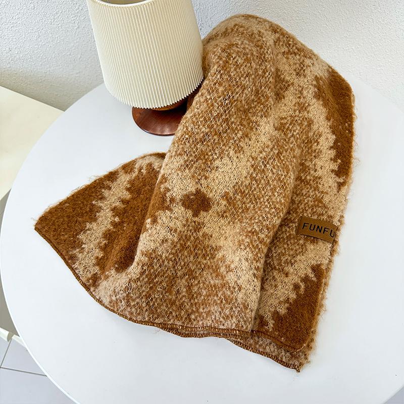 Double-sided scarf women s autumn and winter new warm thickened wool shawl cashmere scarf winter scarf above 175cm верблюд
Double-sided scarf women s autumn and winter new warm thickened wool shawl cashmere scarf winter scarf above 175cm верблюд