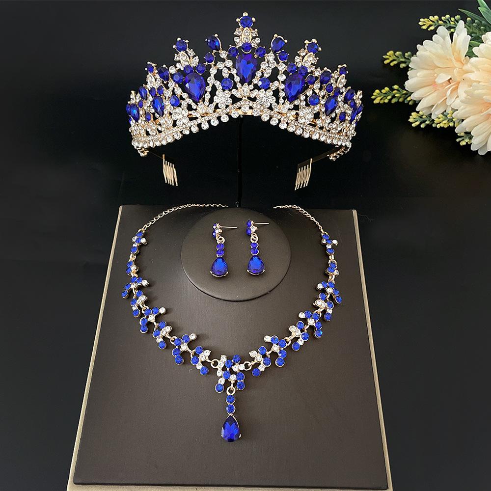 New Bride s Crown Three Piece Set Wedding Crown Headwear Necklace Earrings Korean Style Super Fairy Wedding Dress Accessories
New Bride s Crown Three Piece Set Wedding Crown Headwear Necklace Earrings Korean Style Super Fairy Wedding Dress Accessories
