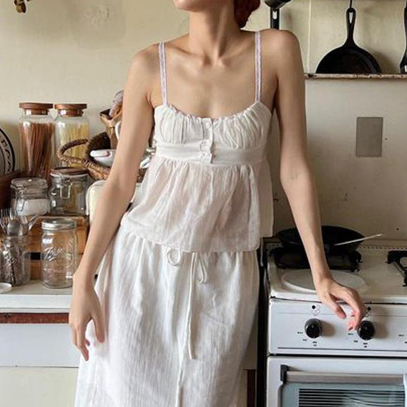 Summer New Casual and Thin Short Suspender with Solid Color Low-cut Beautiful Back Square Neck Sexy Vest Top S
Summer New Casual and Thin Short Suspender with Solid Color Low-cut Beautiful Back Square Neck Sexy Vest Top S