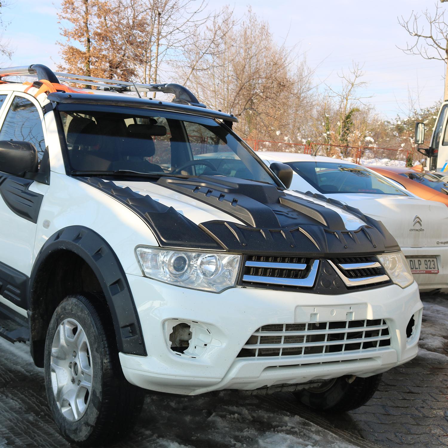 ДЛЯ MITSUBISHI L200 Dragon Pack Захист капота 2007-2015 Захист капота Спойлер Передній захисний щиток Дефлектор - Sporty Racer
ДЛЯ MITSUBISHI L200 Dragon Pack Захист капота 2007-2015 Захист капота Спойлер Передній захисний щиток Дефлектор - Sporty Racer