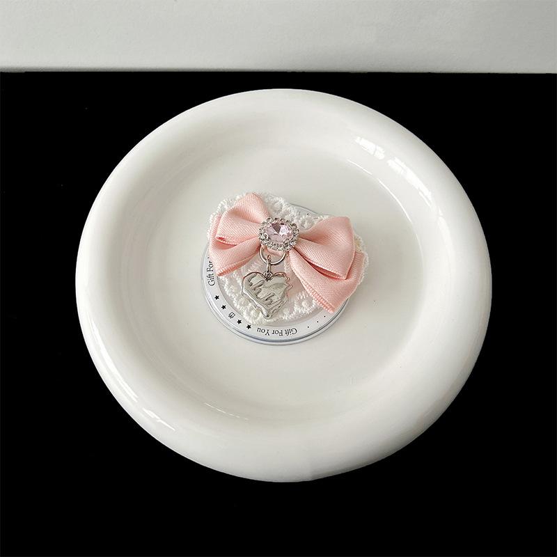 Lace Love Rhinestone Bow Tie, Mobile Phone Airbag Holder, Magnetic Magsafe, Retractable Detachable Desktop, Watch Dramas
Lace Love Rhinestone Bow Tie, Mobile Phone Airbag Holder, Magnetic Magsafe, Retractable Detachable Desktop, Watch Dramas