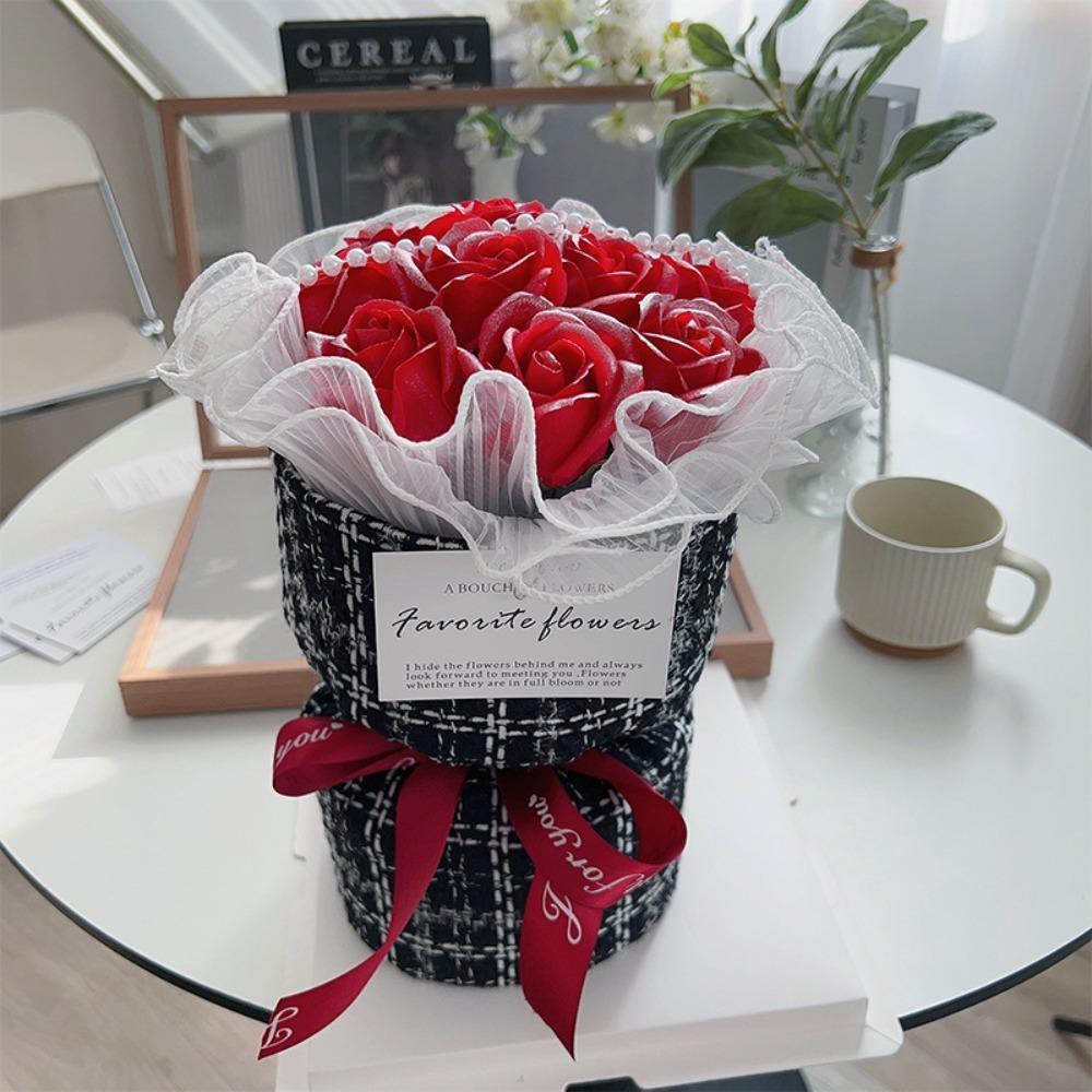 Creative Soap Flowers Bouquet Handcrafted DIY Fake Rose Flowers Small Rose Bouquet Birthday Gift красный
Creative Soap Flowers Bouquet Handcrafted DIY Fake Rose Flowers Small Rose Bouquet Birthday Gift красный