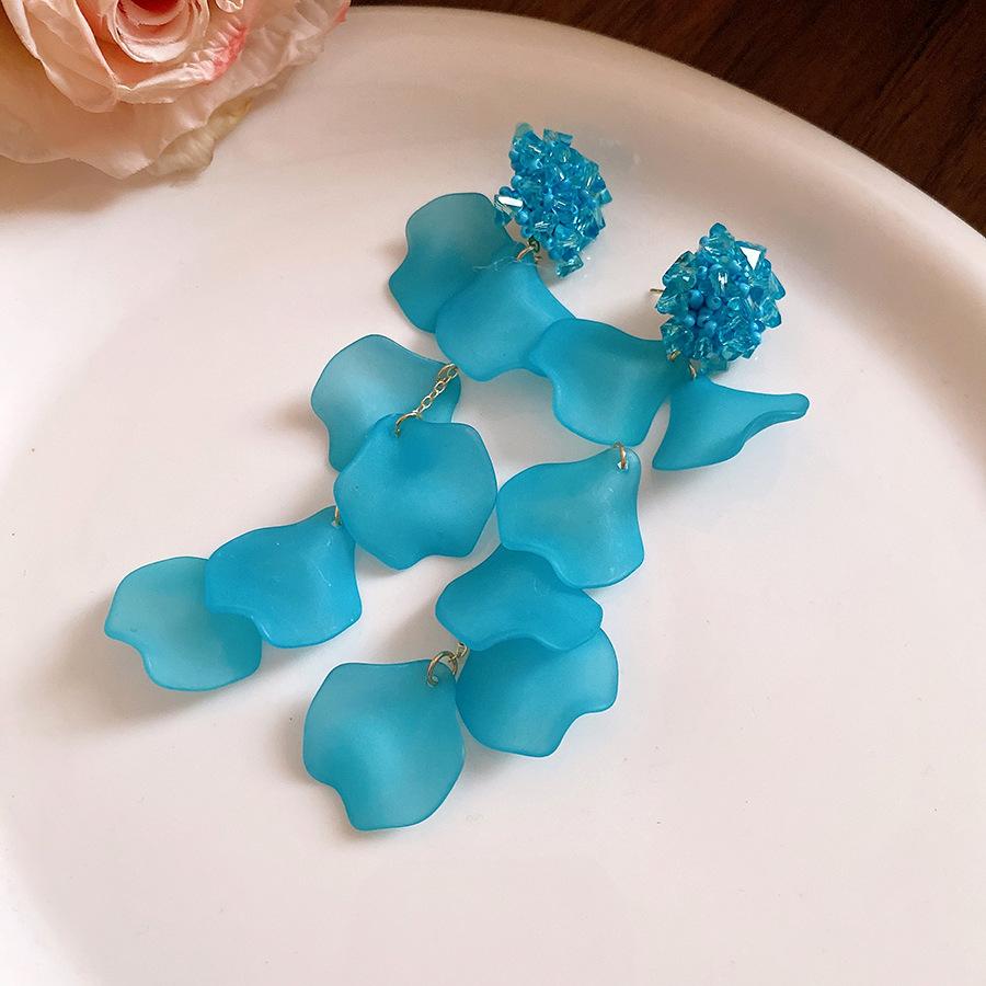 Silver Needle Blue Flower Tassel Earrings Women s ins Style Light Luxury Premium Temperament Earrings Holiday Style Versatile Earrings
Silver Needle Blue Flower Tassel Earrings Women s ins Style Light Luxury Premium Temperament Earrings Holiday Style Versatile Earrings