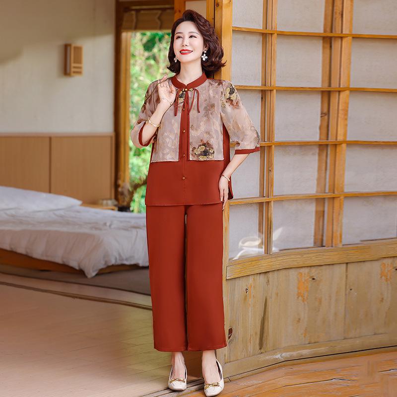 Mom s Summer Plus Size Chinese Style Two-Piece Set: Age-Defying, Slimming Outfit for Middle-Aged & Elderly Women XL червоний
Mom s Summer Plus Size Chinese Style Two-Piece Set: Age-Defying, Slimming Outfit for Middle-Aged & Elderly Women XL червоний