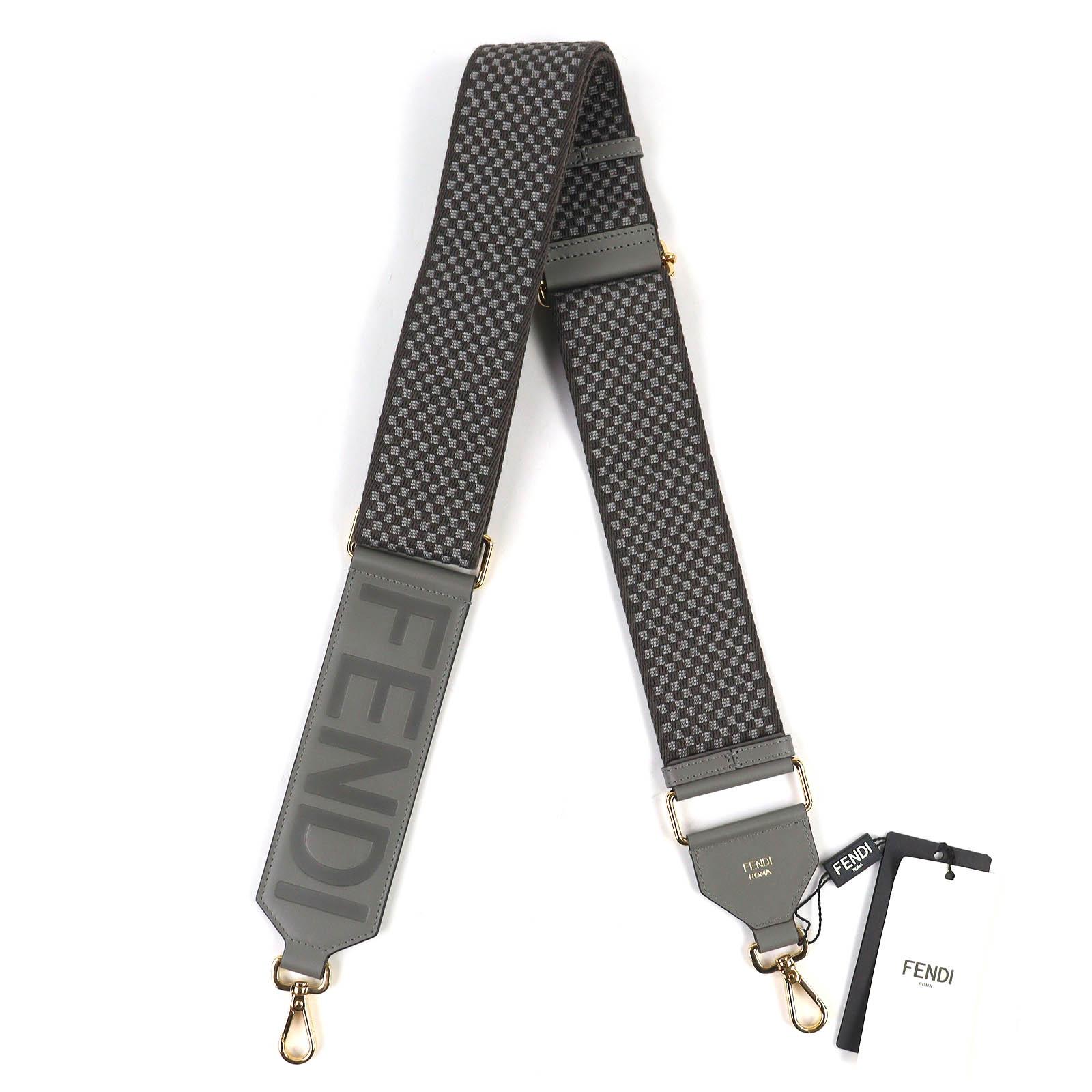 Pristine FENDI Shoulder strap Strap you Logo Grid Pattern Gray canvas 8AV156 Used
Pristine FENDI Shoulder strap Strap you Logo Grid Pattern Gray canvas 8AV156 Used