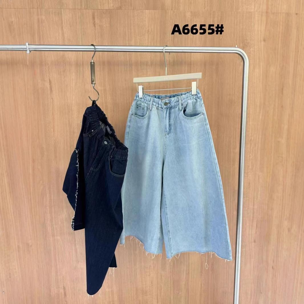 Becabeau Women s High-Waisted Plus Size Wide-Leg Frayed Denim Capri Pants - Spring/Summer 6655 Collection S
Becabeau Women s High-Waisted Plus Size Wide-Leg Frayed Denim Capri Pants - Spring/Summer 6655 Collection S